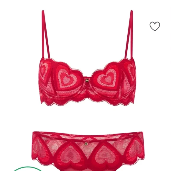 Red Heart Lace Bra and Panty Set - Picture 2 of 3